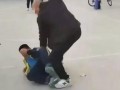 殴打男孩最新爆料,最新爆料揭露惊人内幕
