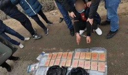 拒捕爆料抢劫案例最新,最新抢劫案背后的惊心动魄瞬间