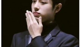 肖战最新爆料新闻,揭秘演艺圈幕后真相